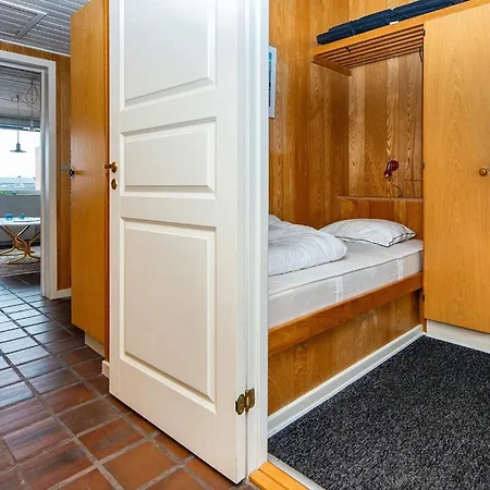 Two-bedroom Holiday In Henne 7 Henne Strand