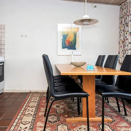 Tatil Evi Two-bedroom In Henne 7