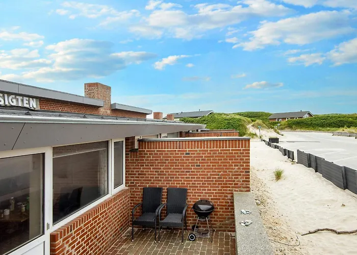 Сasa de vacaciones Two-bedroom In Henne 7