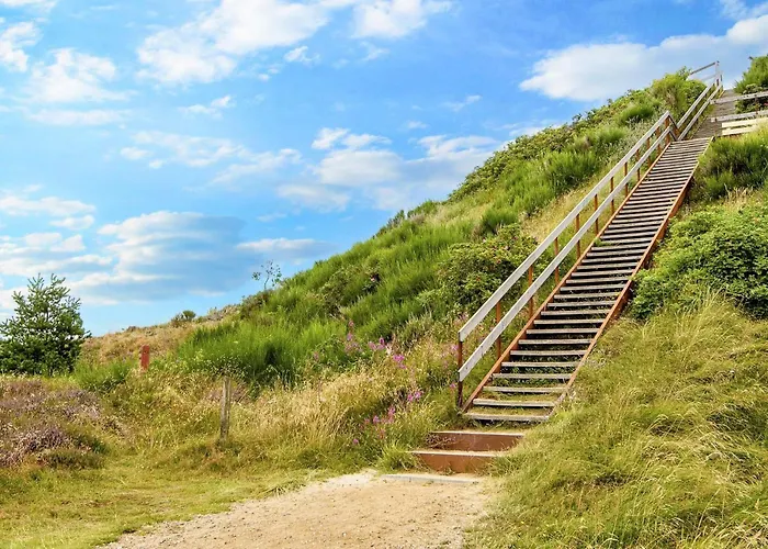 Сasa de vacaciones Two-bedroom In Henne 7 *